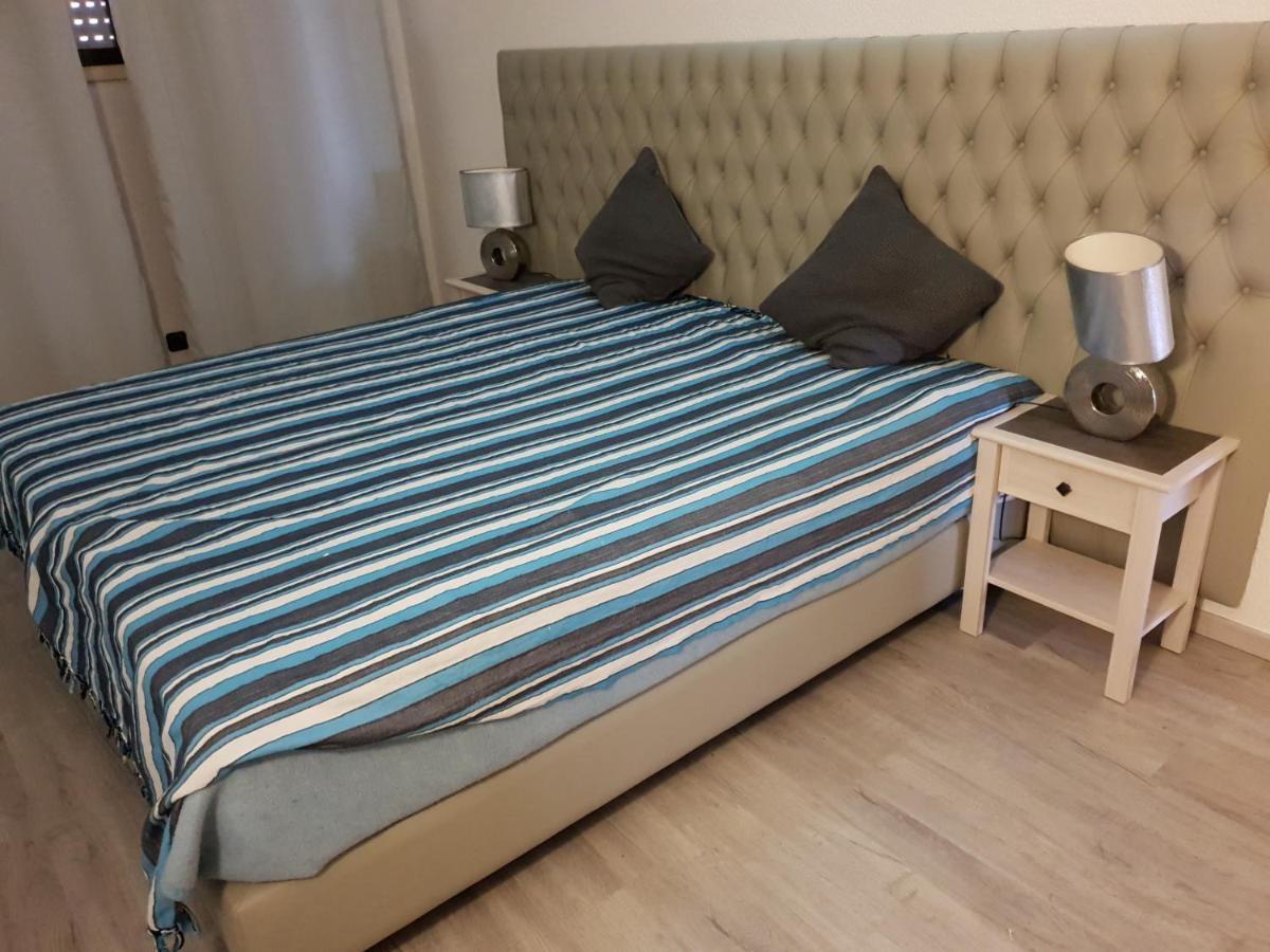 Apartment Qiu Коста да Капарика Екстериор снимка